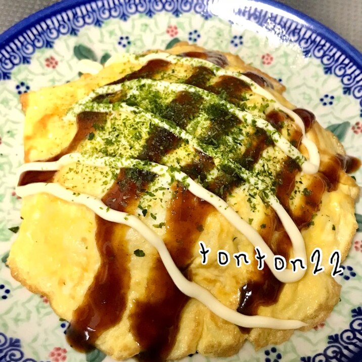 キャベツともやし炒めの薄焼き卵のせ☆